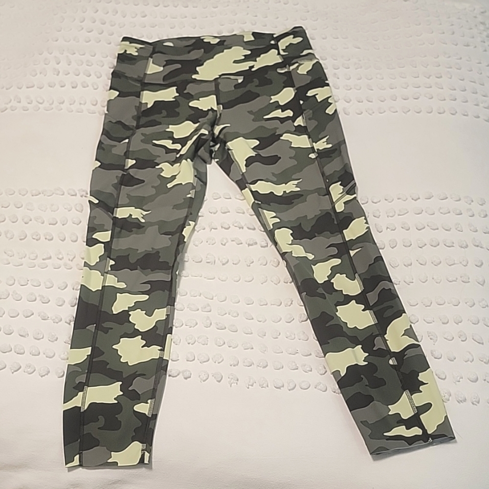 Lululemon Fast and Free leggings